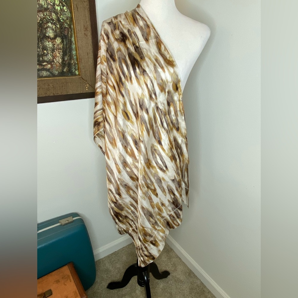 Neutral Abstract Animal Print Scarf/Shawl | Oblong Tan White Gold Brown
